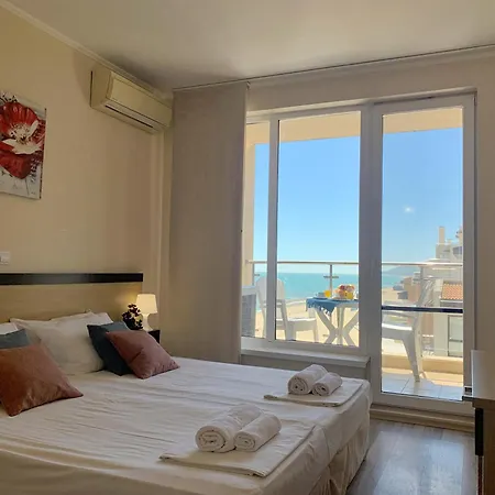 Apartament C324 On The Obzor