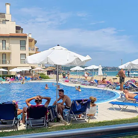 Apartament C324 On The