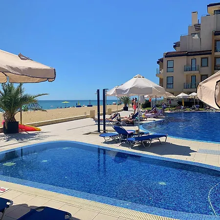 Apartament C324 On The Obzor
